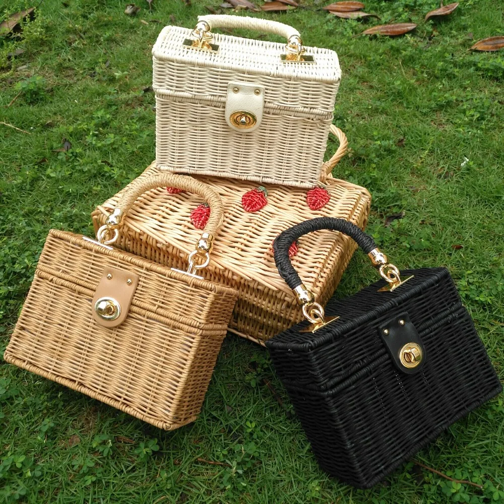 

Tas Jerami Kotak Rotan Kasual Tas Tangan Wanita Anyaman Tas Selempang Buatan Tangan Tas Dompet Kecil Pantai Musim