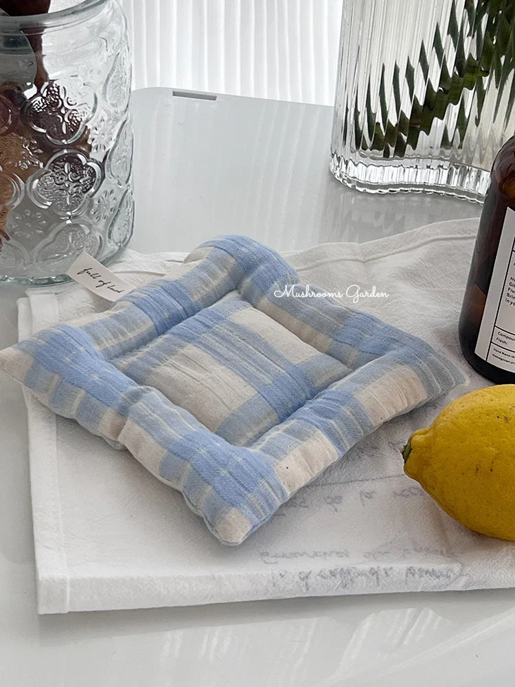

Korean Rustic Simple Style Pattern Coasters Square Laminated Cotton Placemats Kitchen Mats Insulating Mats Photo Props