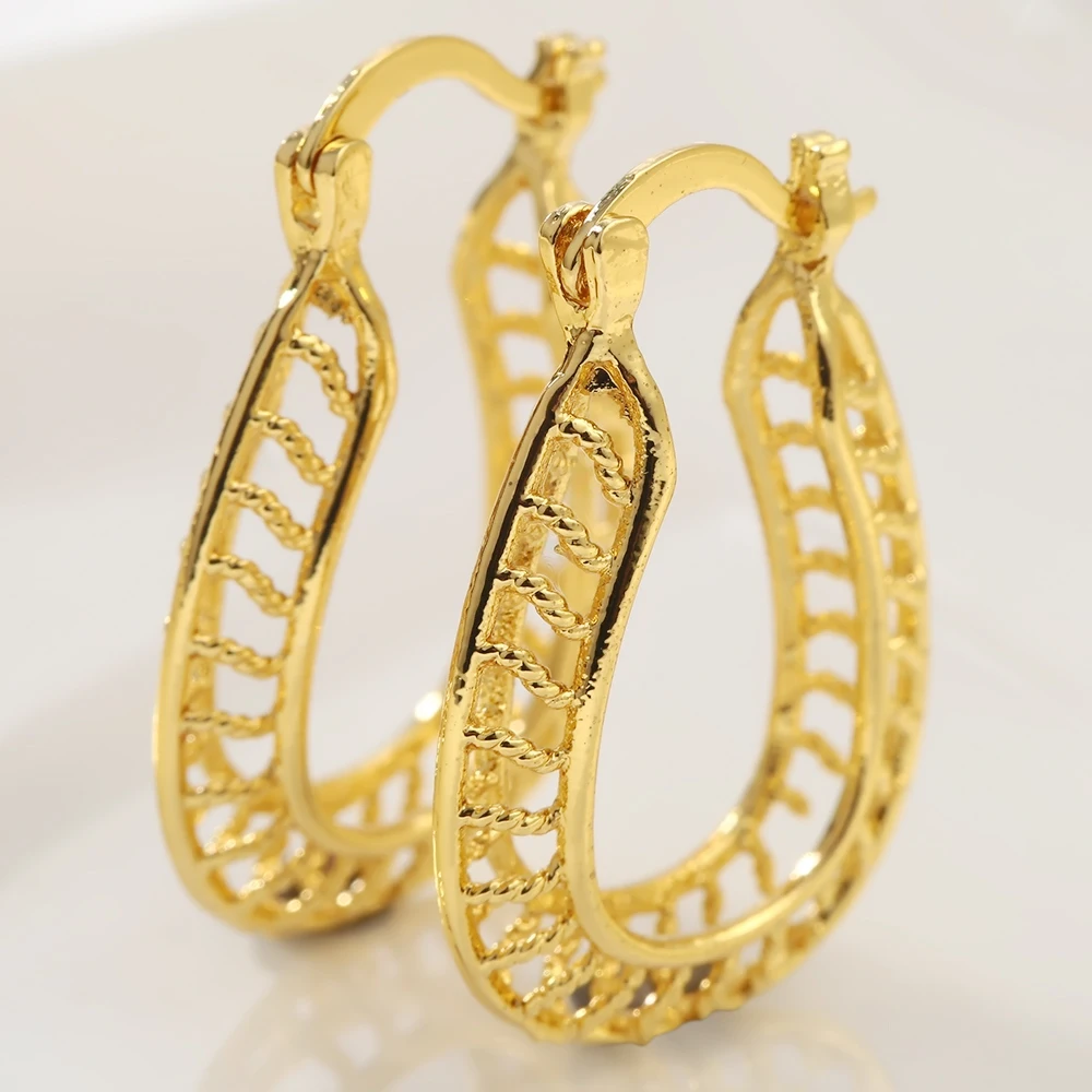 

Vintage Openwork Golden Color Ear Rings For Women Luxury Jewelry Engagement Banquet Exaggerated 2020 Earrings Abstract Oversized