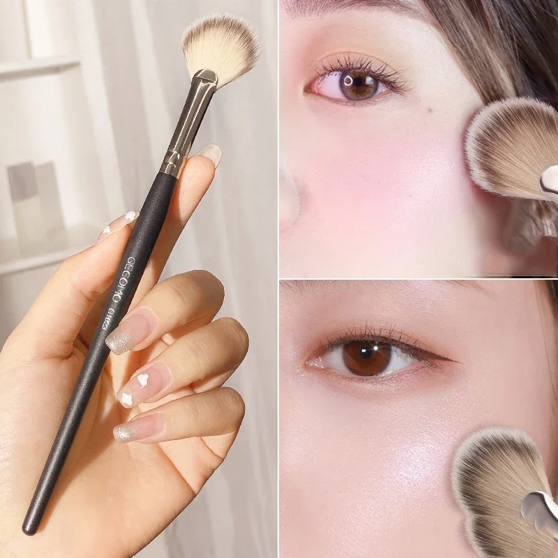 Профессиональная кисть для румян в форме веера хайлайтер контура лица