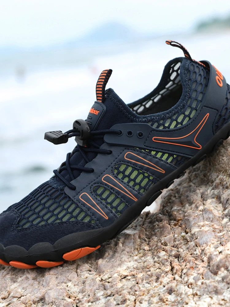 2022 new men's shoes round toe solid color casual outdoor hiking shoes wading shoes swimming shoes