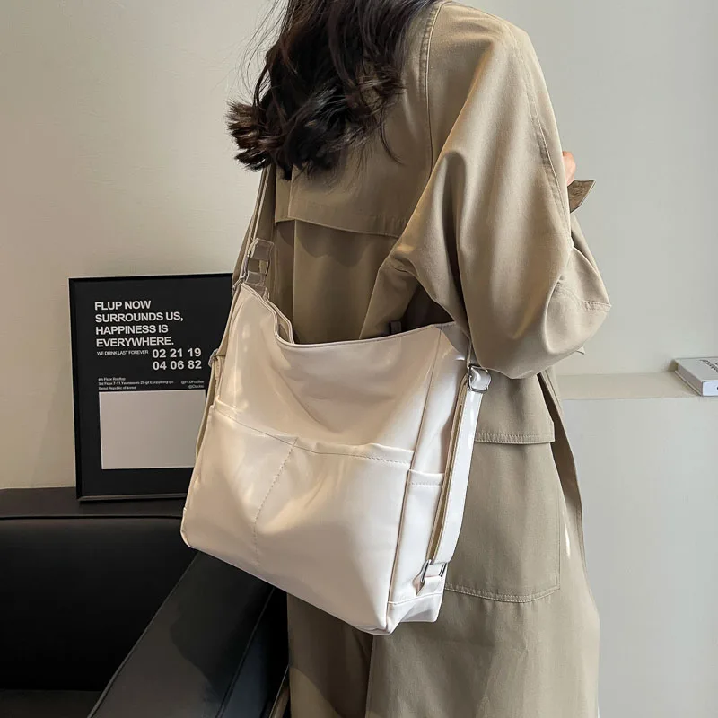 Женские однотонные модные сумки через плечо из искусственной кожи на одно новые