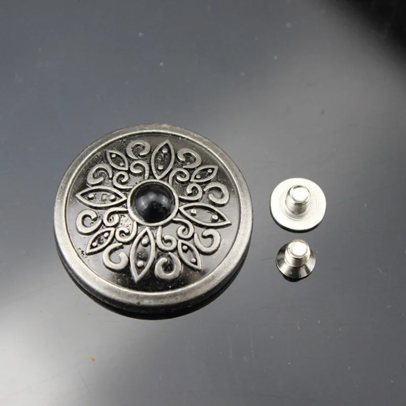 5 шт. ремни-кошельки серебристого цвета