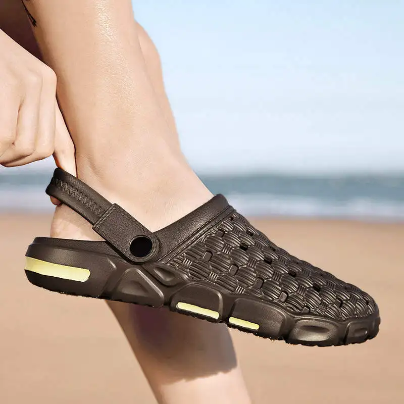 

Dropshipping Slippers House Man Fashion Tennis White Heel Height Increasing Clogs Man Multicolor Thong Sandals Casua Tennis Low