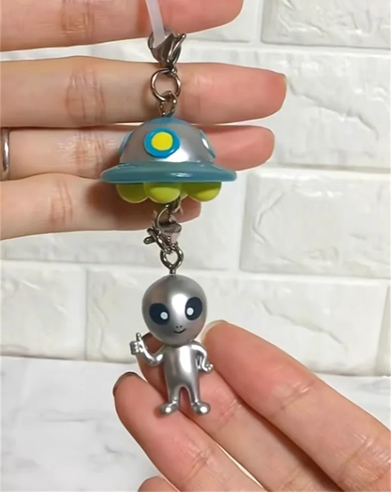 Фото Оригинальные капсульные игрушки kawaii Space Friends Mejirushi, аксессуар 2, астронавт, ракета, инопланетянин, НЛО, зонтик, знак бутылки, кулон, фигурки №3