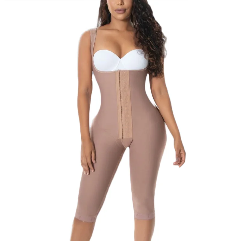 

Fajas Compression Fabric Abdominal Control Adjustable Shoulder Clasps and Natural Buttock Lift System