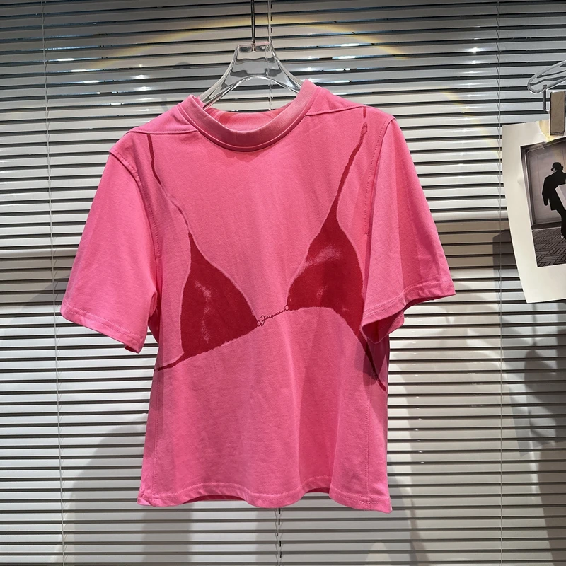 

Женская хлопковая футболка с коротким рукавом, круглым вырезом и принтом