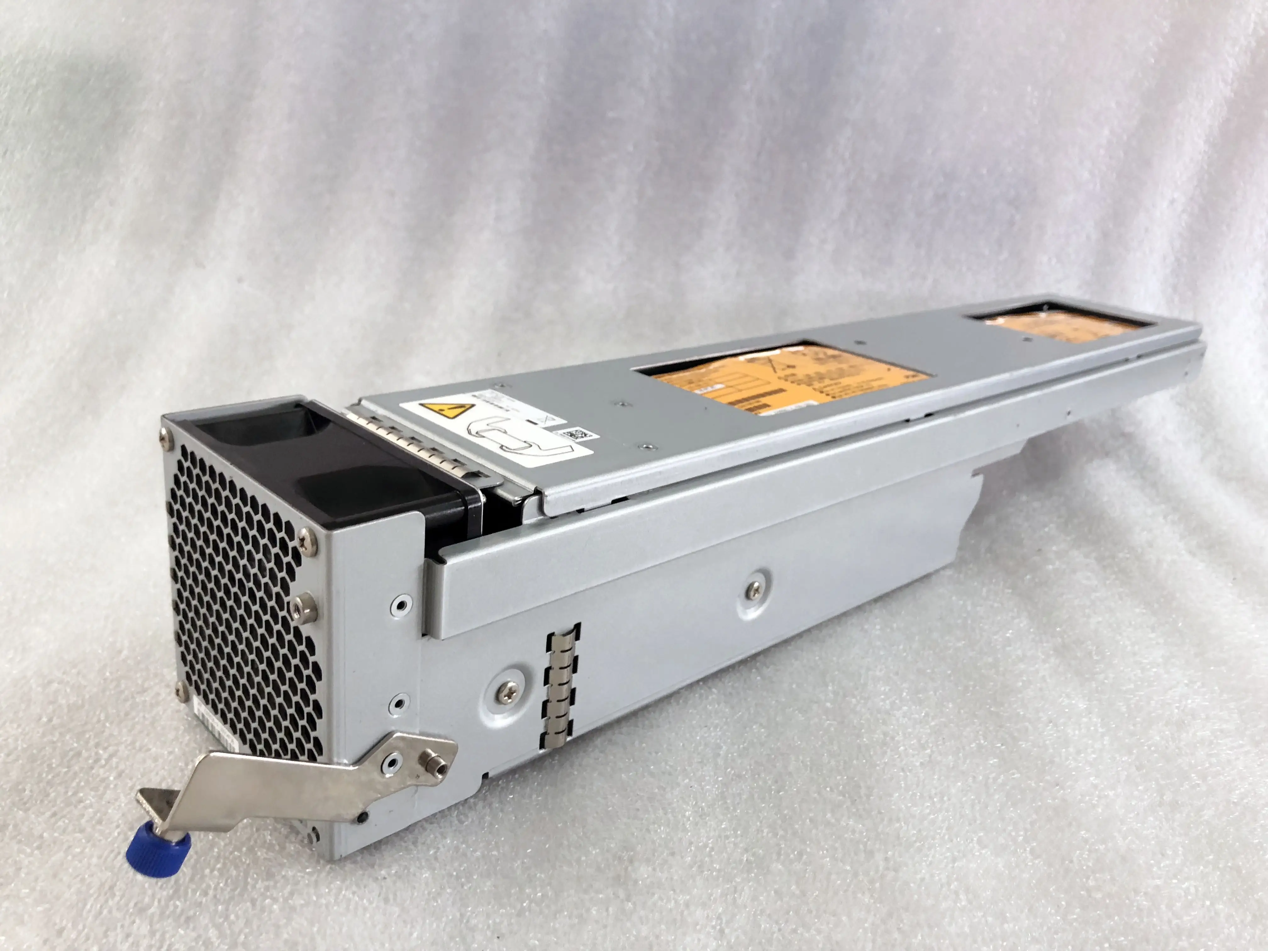 

328 9036-a HDS VSP G400 G600 G800 B270battery Fan