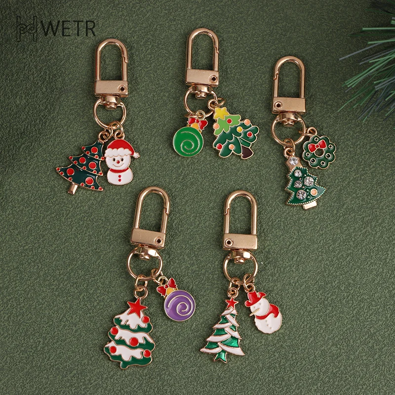 

Cute Christmas Keychain Cartoon Christmas Tree Snowman Keyring For Friend Headphone Backpack Pendant Souvenir Gifts