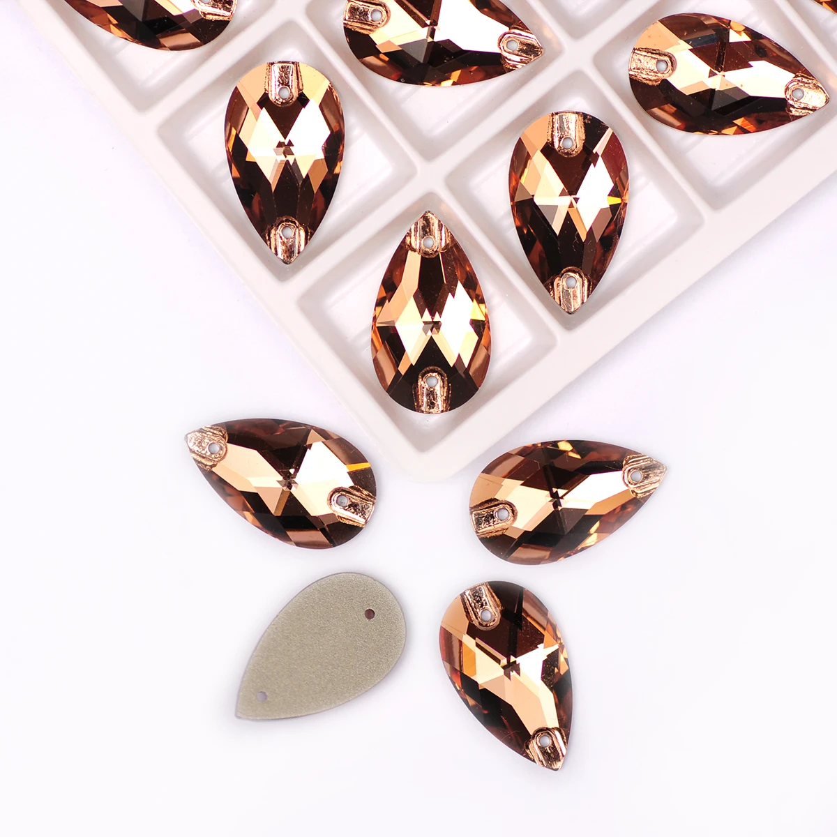 

Light Smoked Topaz Drop Sewing Crystal Flatback Sew on Glass Rhinestones For Wedding/Clothes/Shoes/Dress/Jewelry Accessories