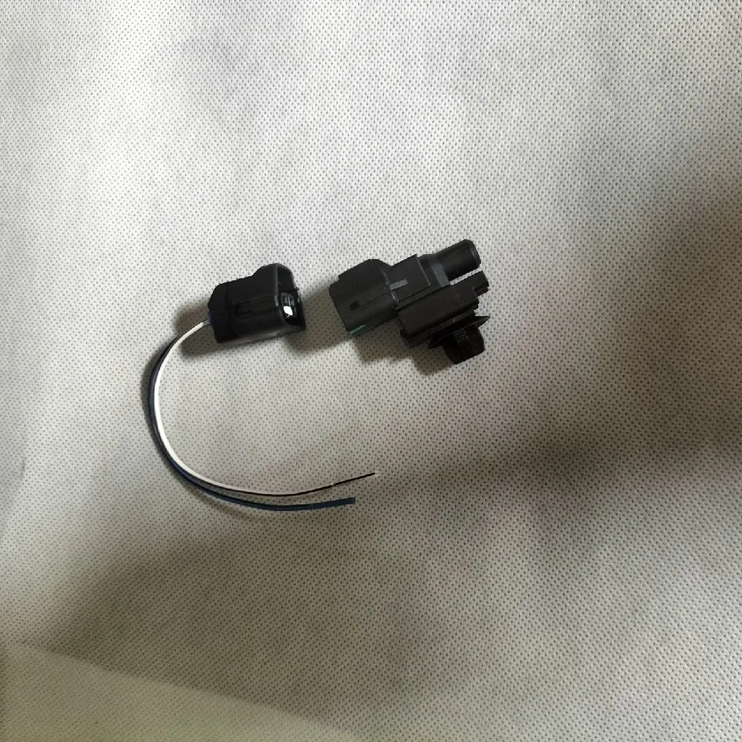 

for Toyota REIZ RAV4 Corolla CROWN Camry Highlander Outdoor Temperature Sensor Plug