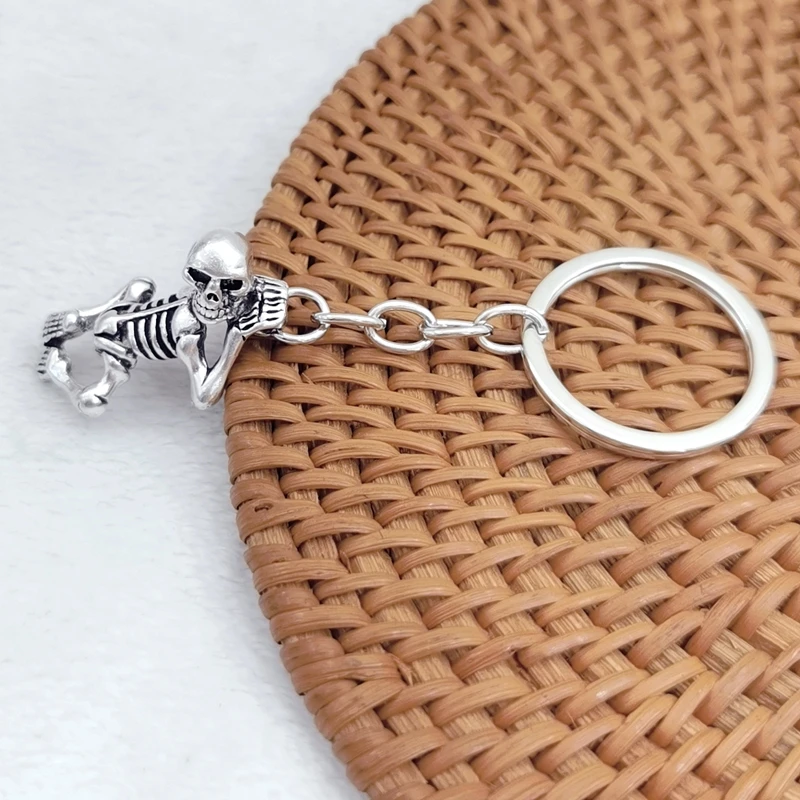 Модный складной брелок с подвеской в виде черепа для мужчин и женщин антикварный