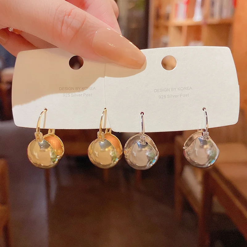 

Серьги-кольца из серебра 925 пробы в Корейском стиле