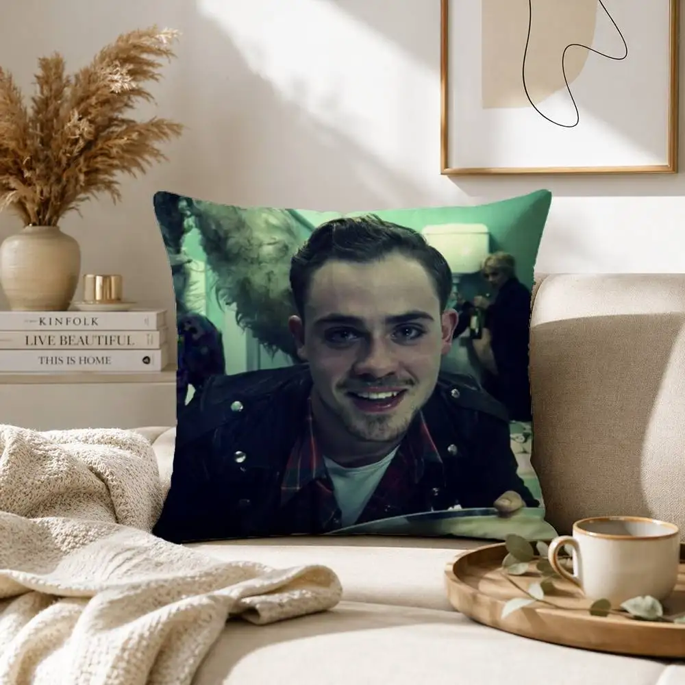 Наволочка Dacre Montgomery с принтом, наволочка для дивана в гостиной, чехол для подушки (art.: 3920dab014a64) - 3920dab014a64