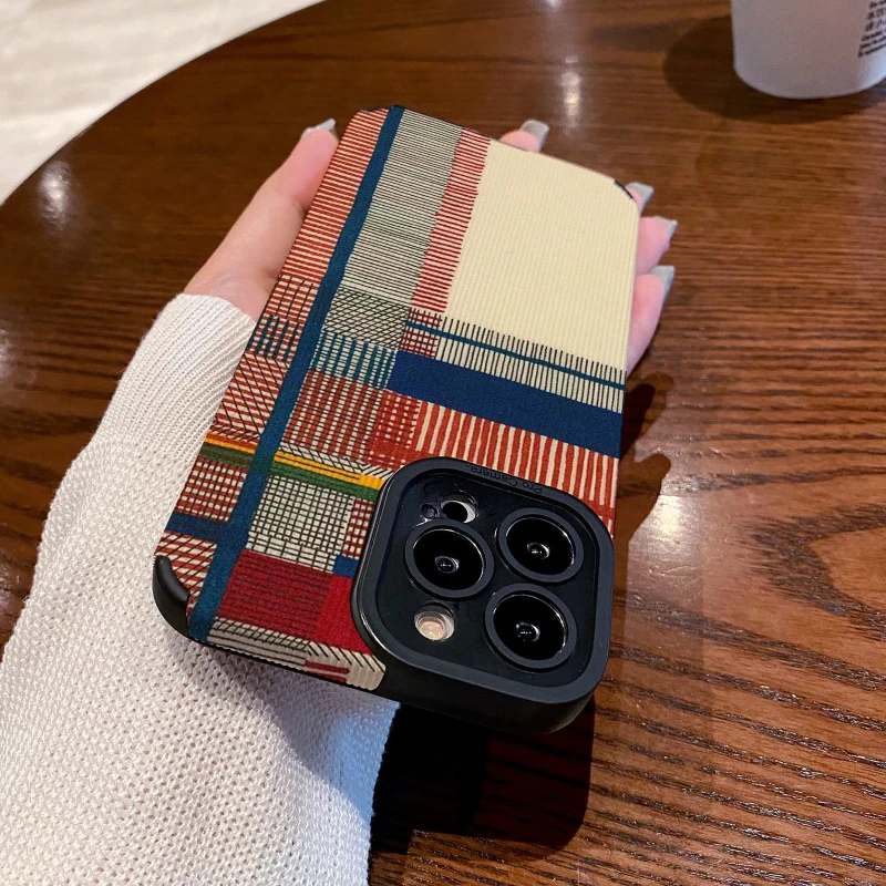 Luxury Premium Sense Splicing Stripe Phone Case Suitable for IPhone13ProMax 11 6s Xr 14Plus 7 8plus Silicone All-Pack Anti-fall