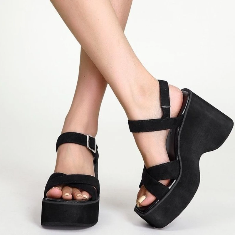 

Solid Color One-word Buckle Strap Fashion Wedge Thick Bottom Comfortable Simple Open Toe All-match Women's Sandals 2023 Summer