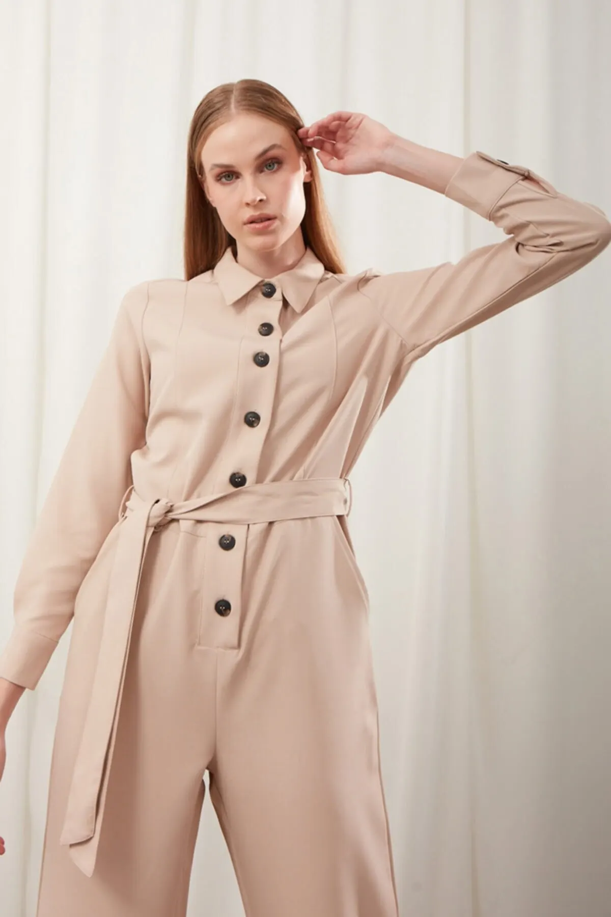 

Women's Overalls Shirt Collar Buttoned Beige Jumpsuit Hot Style Quality Fabric Sleeveless Baggy Trousers Casual Jumpsuit