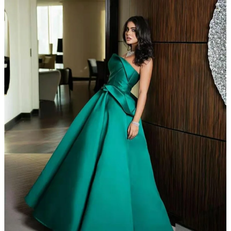 

A-Line Long Satin Green Evening Dresses with Pockets Floor Length Corset Back Pleated Abendkleider Formal Party Gowns for Women