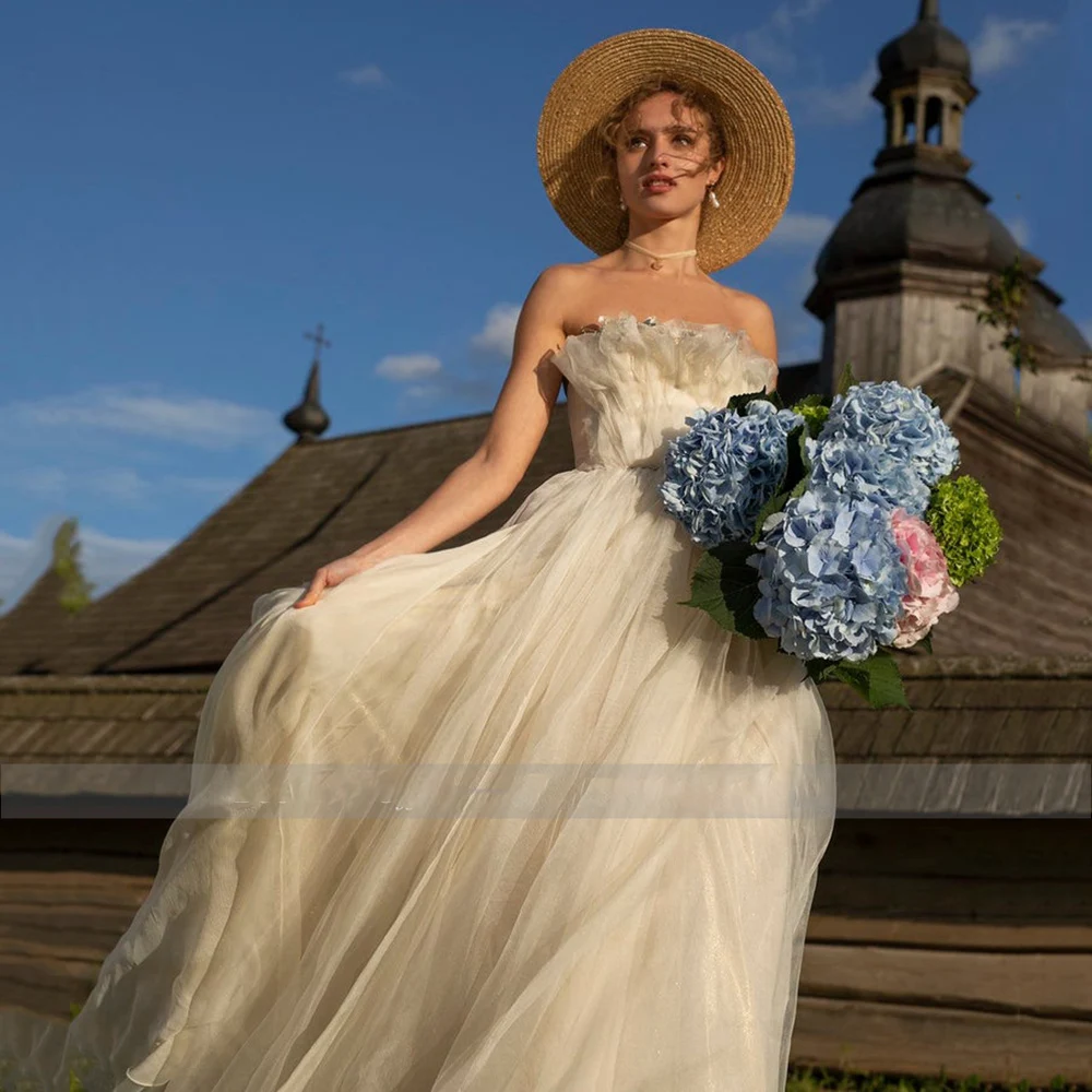 

Strapless Floral Princesa Vestidos De Casamento Rendas Acima Flores Plissado Longo Vestidos De Noiva Sem Mangas a linha vestidos