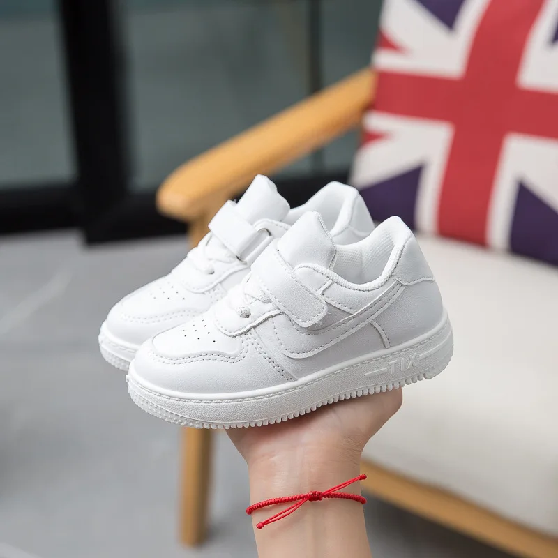 

Kids Sneakers Baby Spring Autumn Ultra Light Casual Shoes Children's Solid Sole Board Shoes Boys Girls' Soft Sole White Shoes