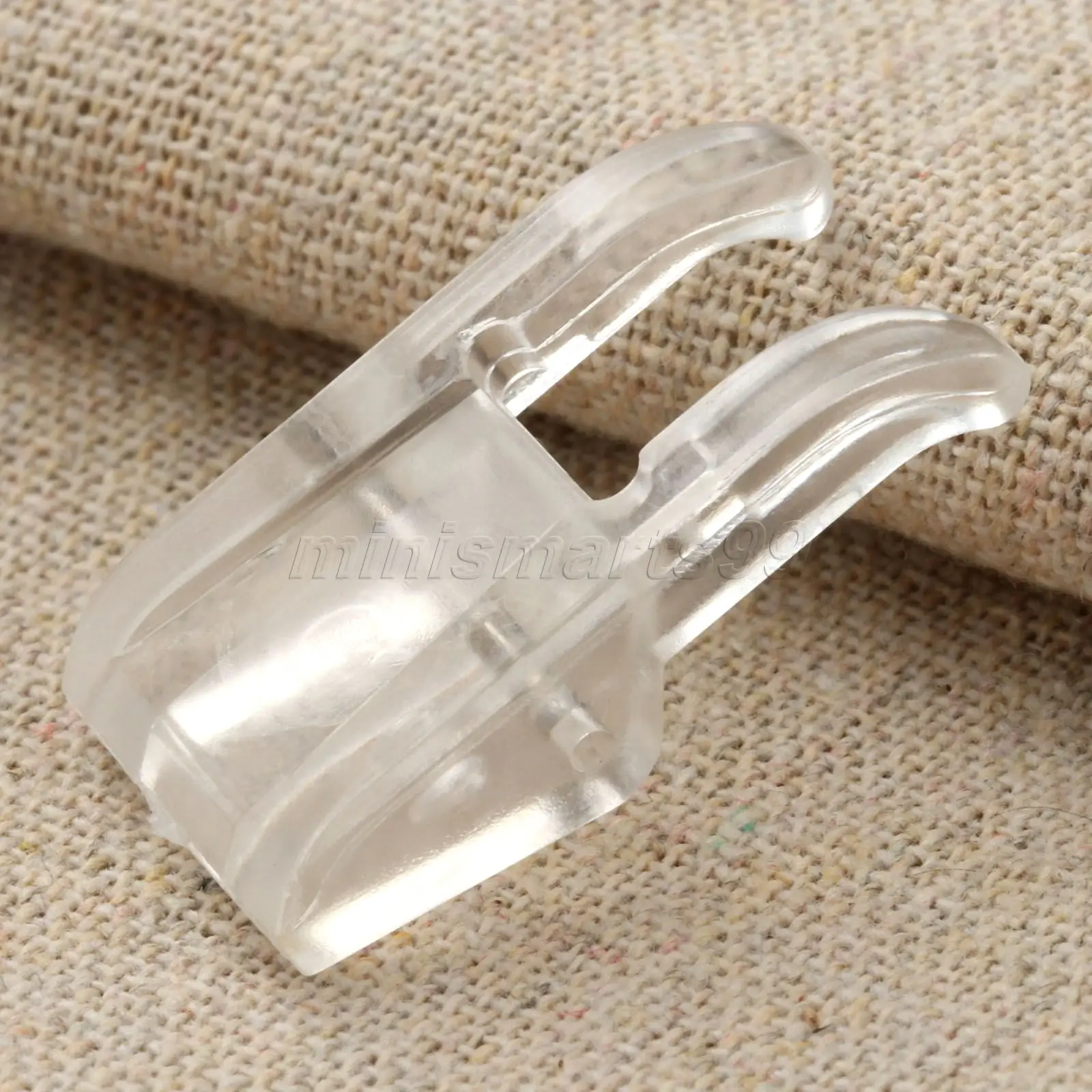 Фото Новая популярная прозрачная прижимная лапка для шитья с загообразным открытым носком, совместимая с BROTHER, JANOME, TOYOTA, новая певица, бытовая швейная машина №4