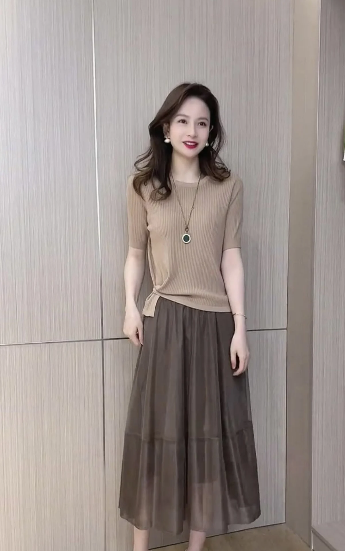 

2023 Spring/Summer Fashion New Women's Clothing Puff Sleeve Small Cardigan with High Waist Umbrella Skirt Suit 0801