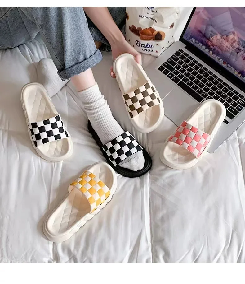 

Summer Women Slippers Black White Plaid Sandals Men Couples Outdoor Thick Non-slip Sole Casual Beach Ladies Shoes Home Slipper