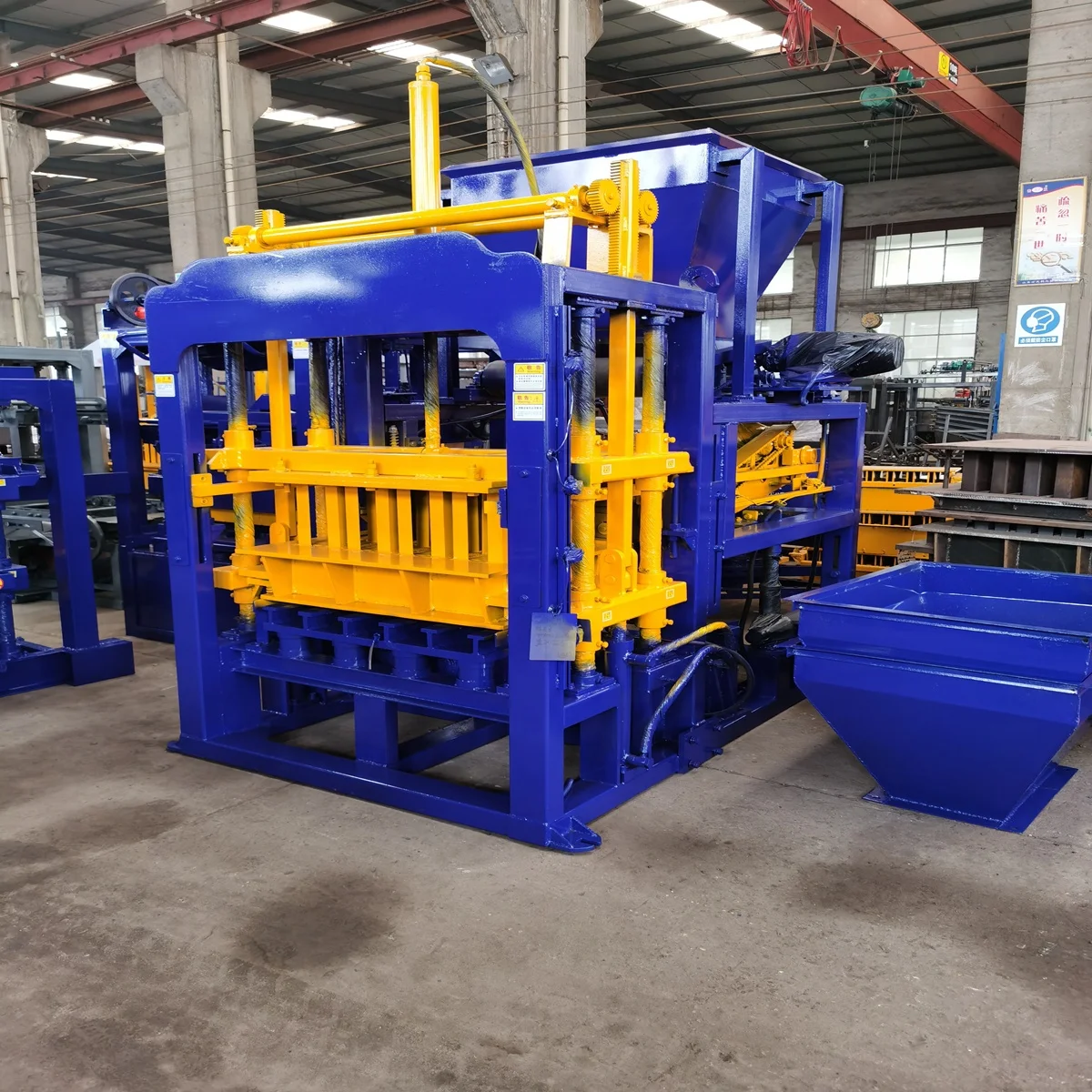 YG QT5-15 бетонные полые строительные блоки для продажи Филиппин