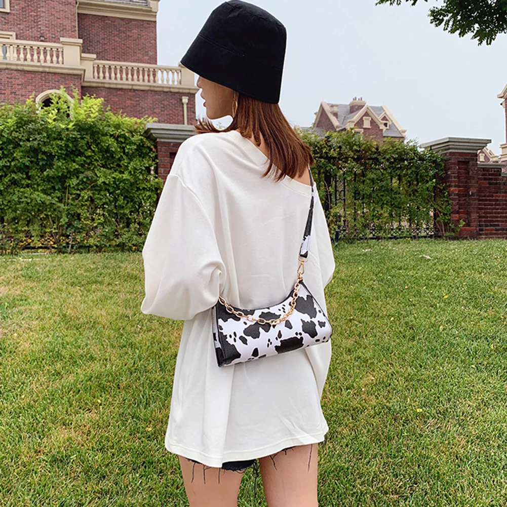 

Women Chain Leather Crossbody Handbag Cow Printed Female Classic Elegant Crossbody Shoulder Bag Street Shoulder Pouch