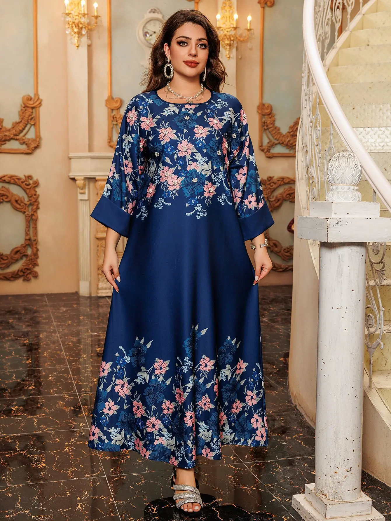 Abaya с мусульманским принтом Горячая модная одежда украшенная женское платье