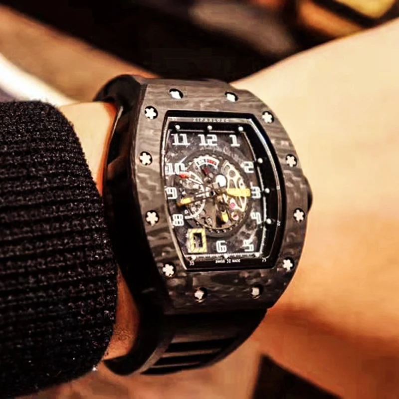 Рисунок 2 - Часы наручные мужские с большим циферблатом