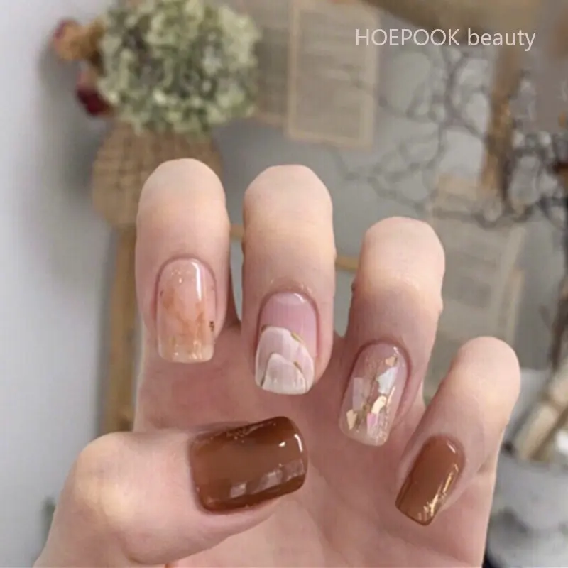 

24pcs Golden Coffee Corona Seamless Removable Fake Nails Capsule Artificial Acrylic False Nails Art Press On Nails With Designs