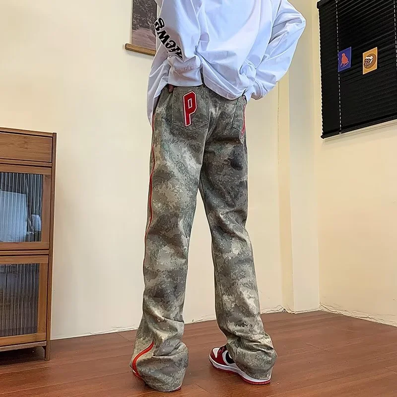 DEEPTOWN Camouflage Denim Pants Men Zipper Printed Straight Jeans Vintage Loose Trousers Male Streetwear Casual Fashion Spring