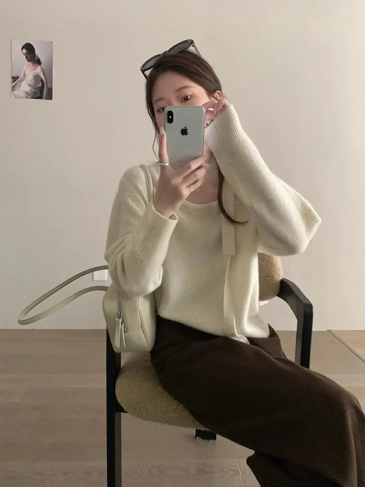 Новый вязаный женский свитер с подвесным воротником и пряжкой в форме сердца на