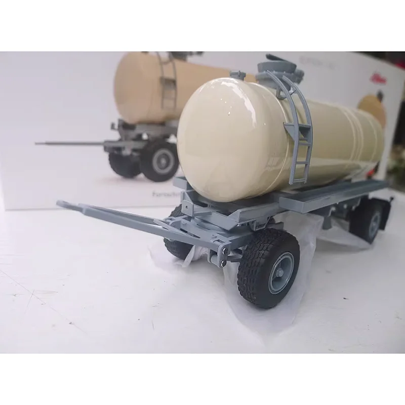 Фото Модель-копия SCHUCO Diecast 1:32 HW 80 HTS: Автоцистерна для воды, сельскохозяйственная техника из сплава, коллекционная модель для взрослых, украшение, подарок, для демонстрации №4