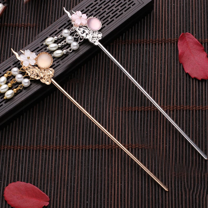 

2022 Retro Flower Hair Sticks Pearl Tassels Hairpins Elegant Metal Hair Forks Hair Clips For Hair Exquisite Hair Accessories