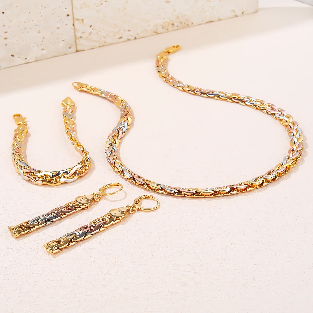 

2023 Selead Design copper gold-plated tri-color chain necklace bracelet jewelry matching chain men's and women's jewelry gifts