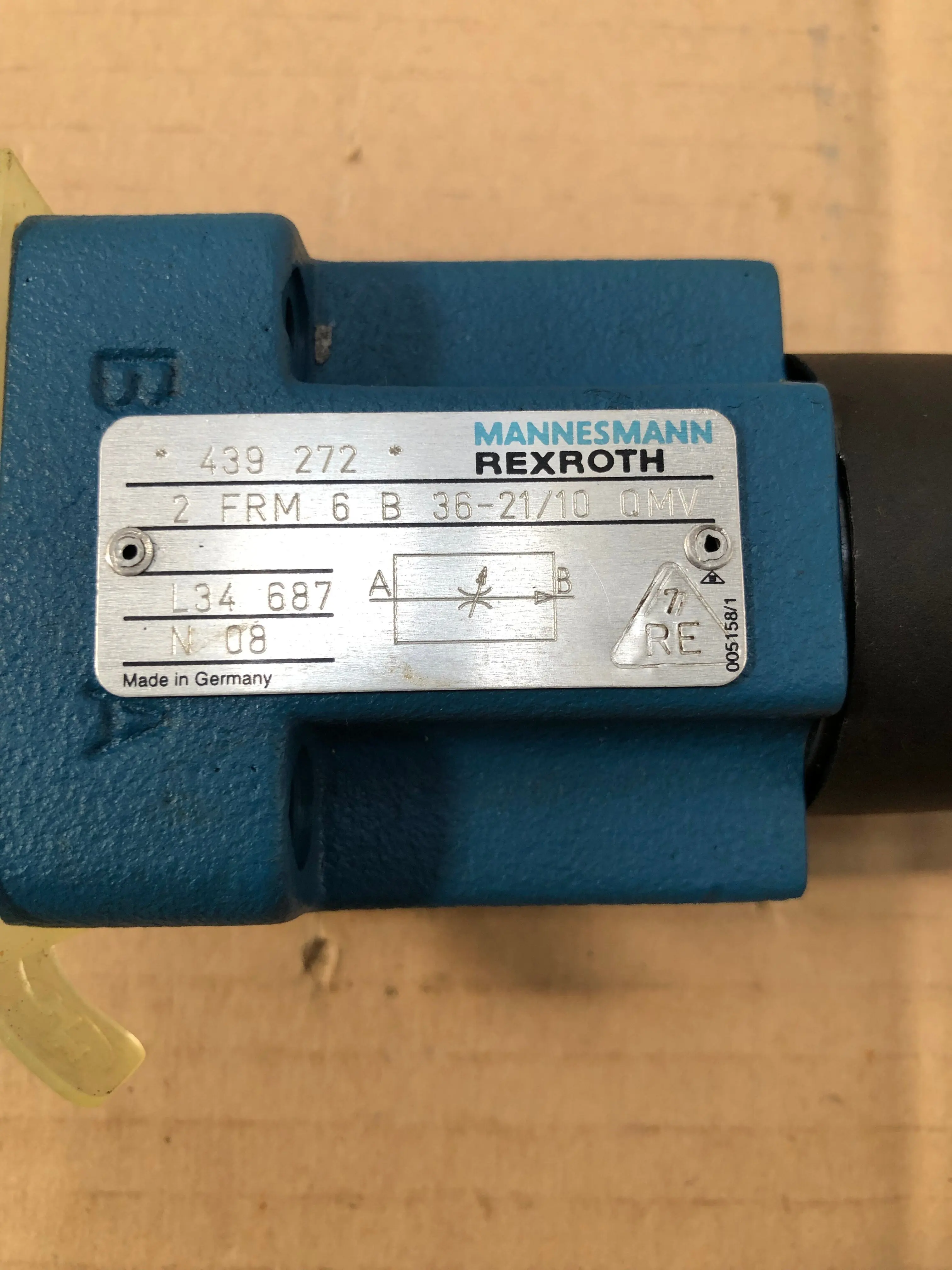 Клапан регулирования расхода гидравлический MANNESMANN REXROTH 2 FRM 6 B 36-21/10 QMW