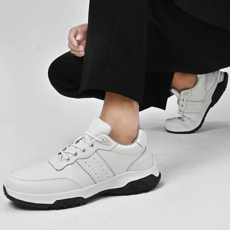 Новая черная мужская повседневная обувь. Удобная универсальная стильная обувь