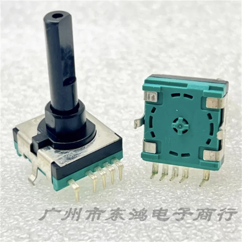 

Роторный потенциометр EVERBEST EC18 type 16