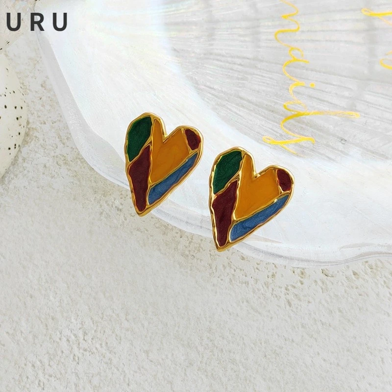 

Modern Jewelry 925 Silver Needle Colorful Heart Earrings New Trend Thick Gold Color Brass Love Stud Earrings For Women Gifts