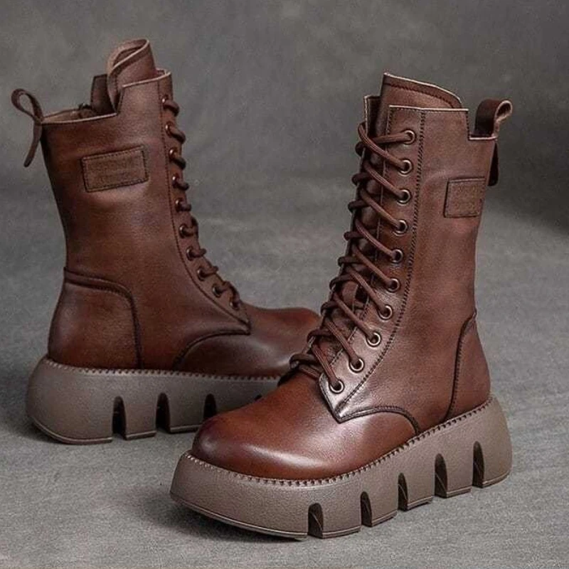 Зимние кожаные женские ботинки ботильоны на среднем каблуке с круглым носком