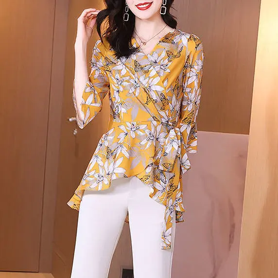 

2022 Summer New Floral Shirt Women's V-neck Top Medium Length Belt Seven Sleeve Chiffon Shirt