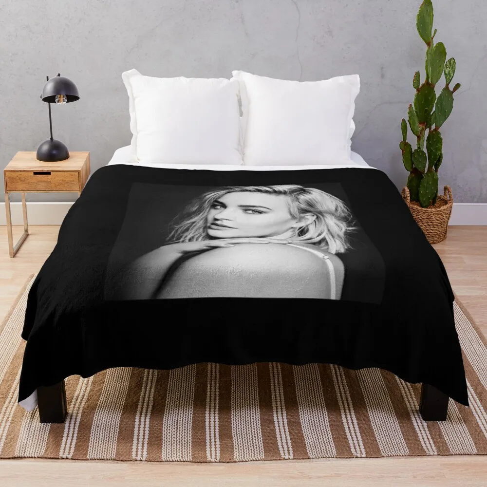 

buat anne marie Throw Blanket Decorative Blanket Custom Blankets Double Blanket Giant Sofa Blanket