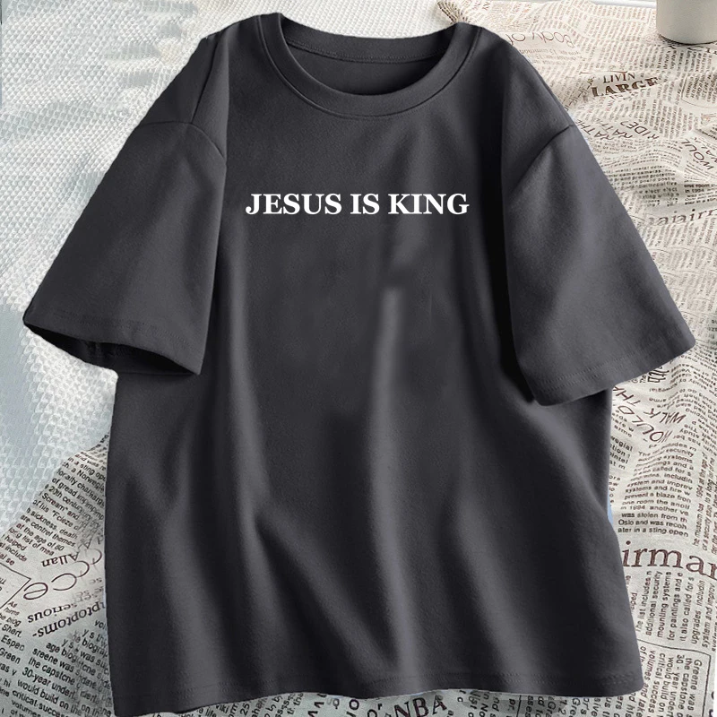 Футболка мужская с надписью «God