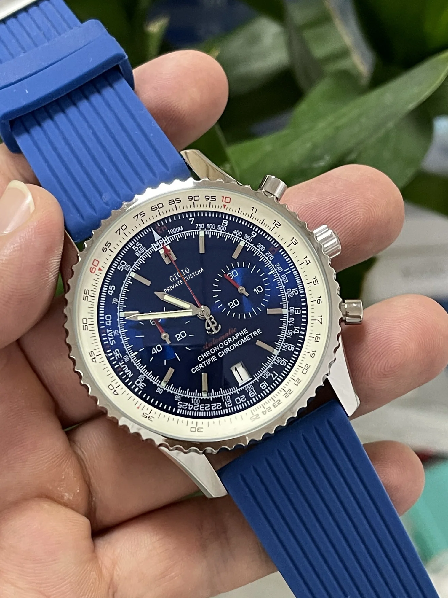 

Мужские кварцевые часы-хронограф из нержавеющей стали