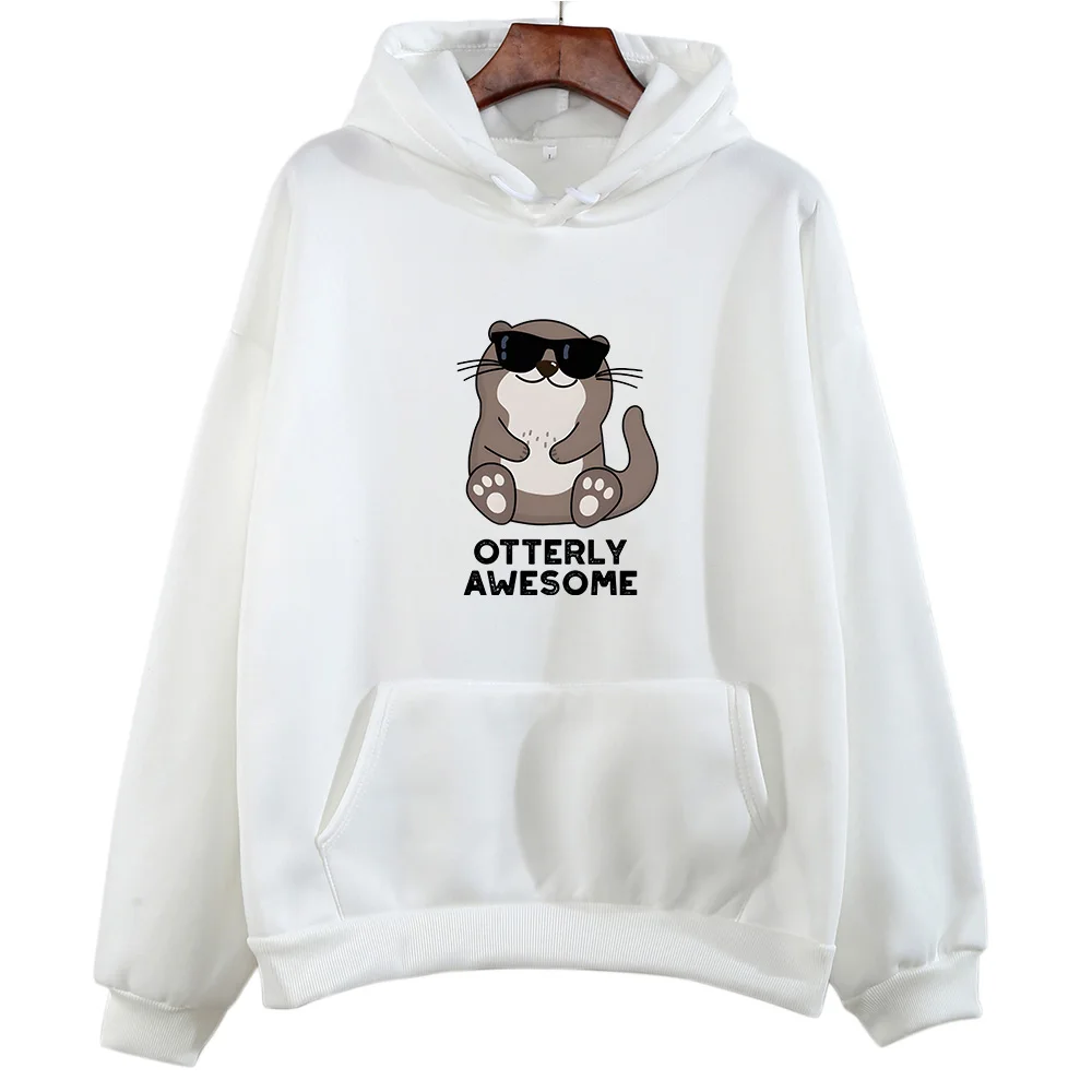 Рисунок 3 - Пуловер с капюшоном и принтом животных