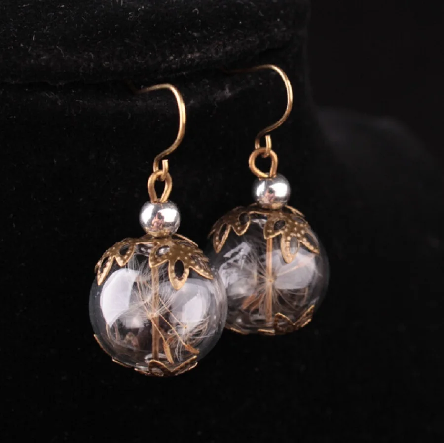 

Creative Personality DIY Handmade Plant Seed Drop Earrings Popular Glass Ball Dandelion Dangle Earrings for Women
