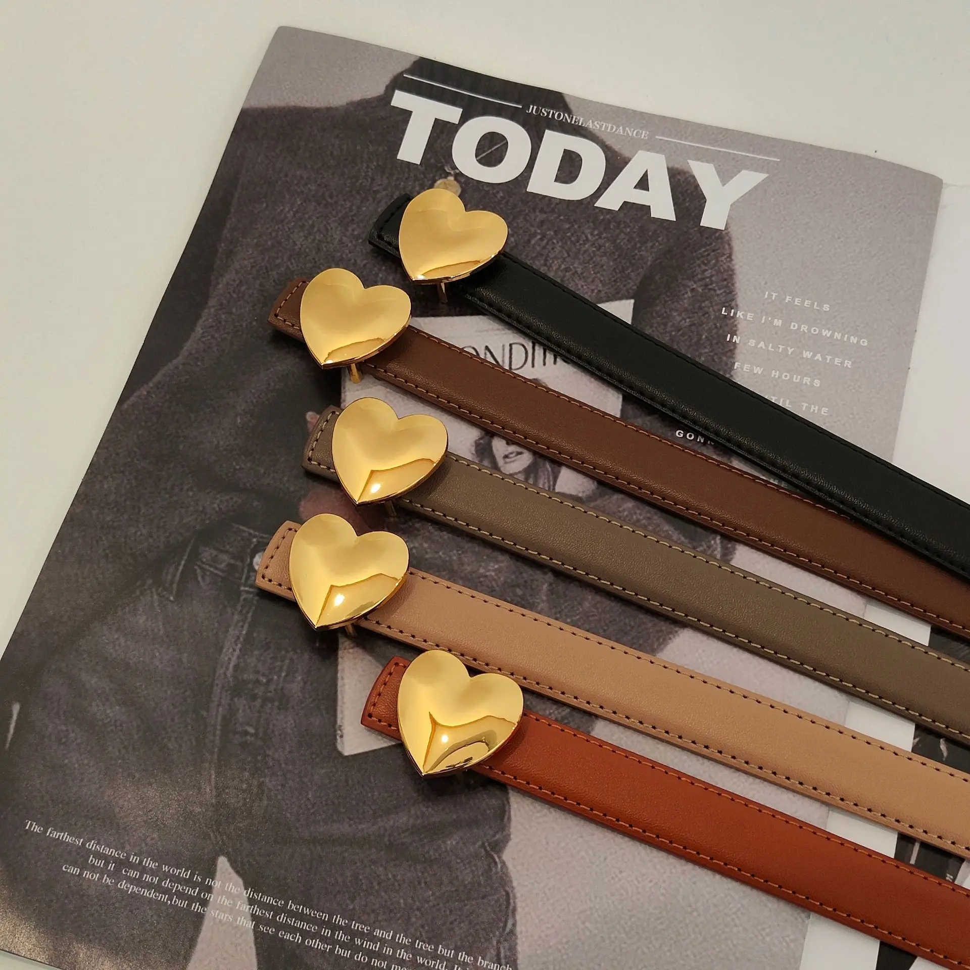 

2022 Quality New Love Women's Zinc Alloy Smooth Baste Simple Rapid Performing Two -Layer Cowhide Fashion Suit Dress