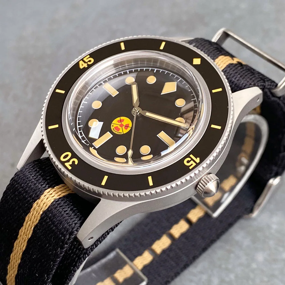 Фото Мужские механические дайверские часы Super C3 Lume Bezel Mark Vintage с механизмом Miyota 8215, куполообразным сапфировым стеклом, водонепроницаемостью 20 бар и корпусом с пескоструйной обработкой. №1